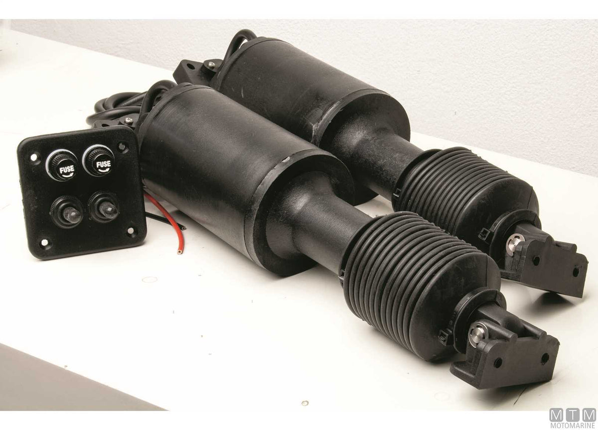 Ocean Marine trim tab kit with 12V electromechanical actuators - original photo Motomarine Srl