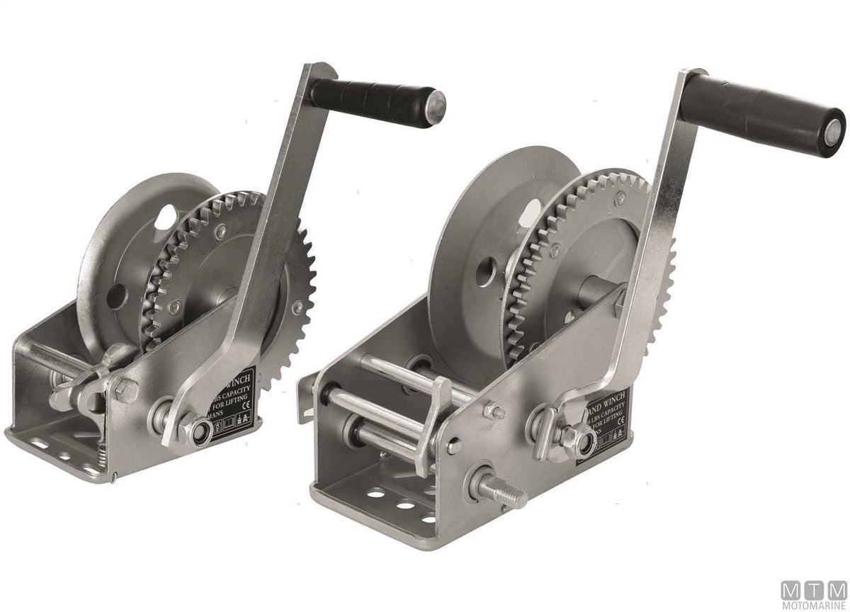 2-speed manual trailer winch pull 1100 kg - original photo Motomarine Srl