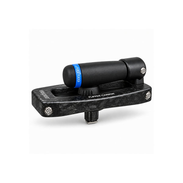 Flipper™ Max Carbon