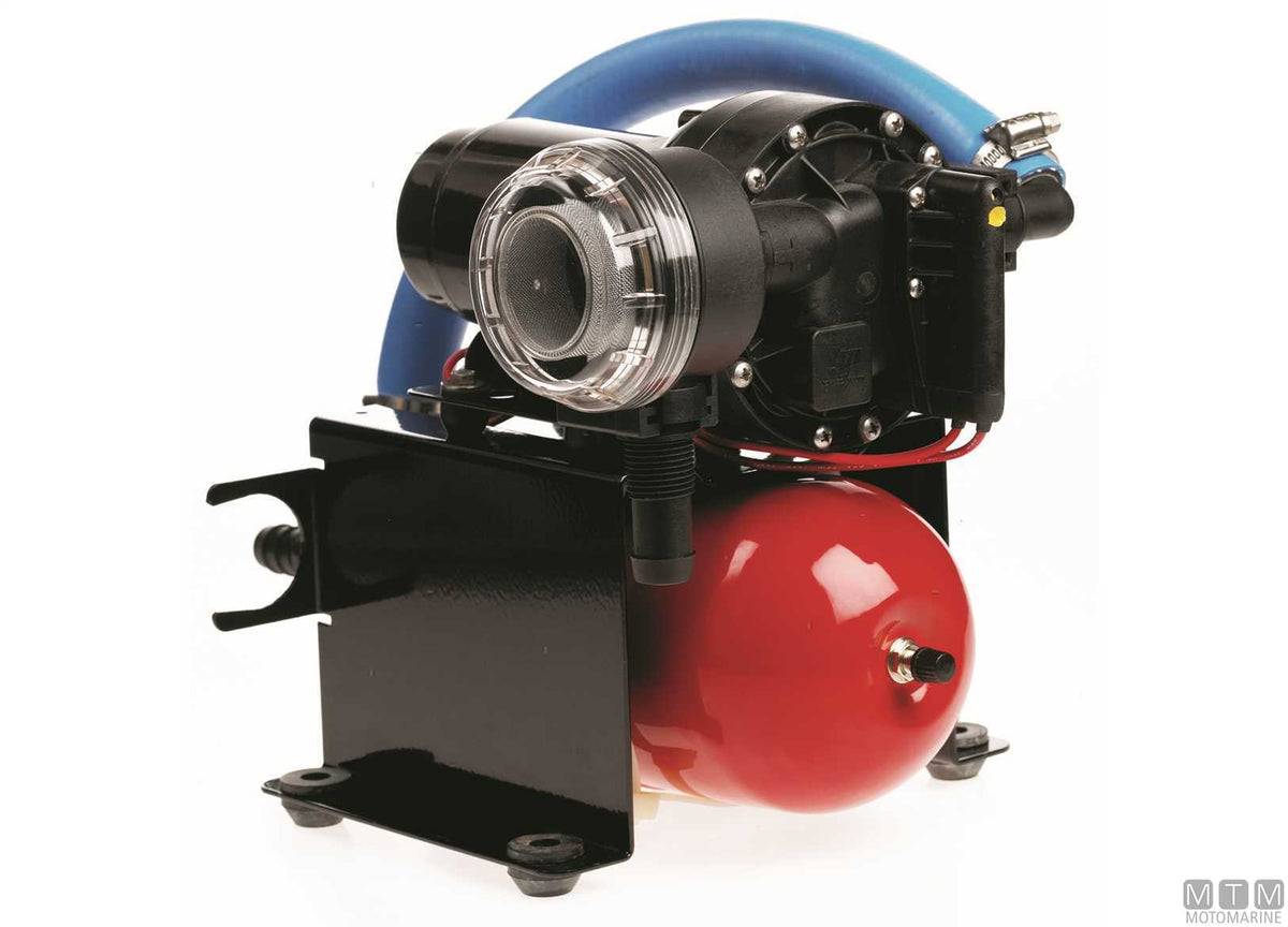 Johnson Aquajet Uno System 20 L 12V pressure water pump - original photo Motomarine Srl