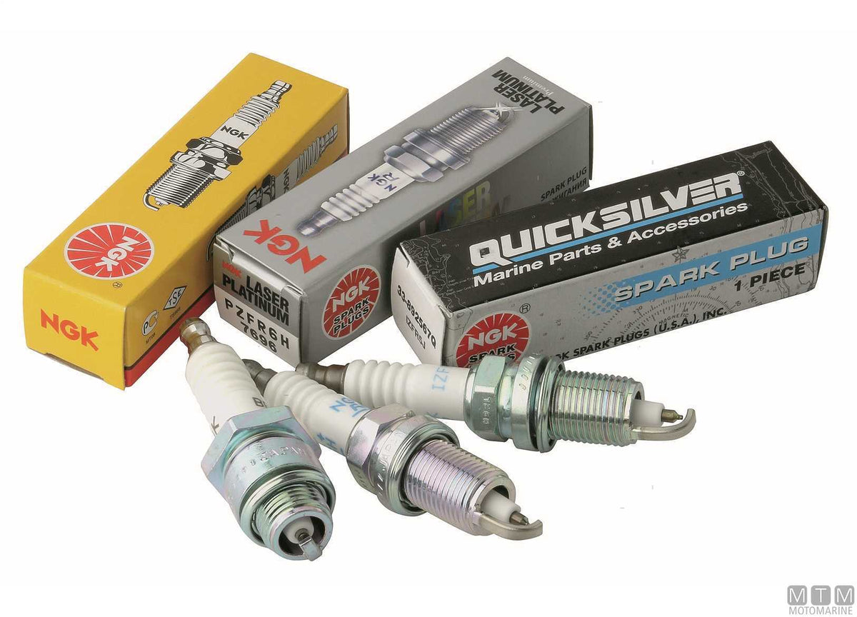 Spark plug BPR5HS - original photo Motomarine Srl