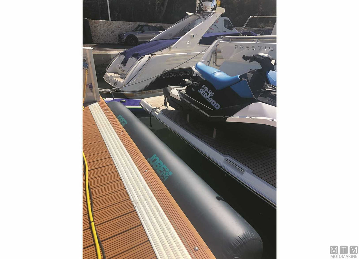 Jobe Infinity Defender stern fender L400 cm Ø48 cm - original photo Motomarine Srl
