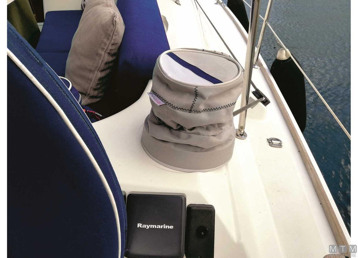 Navishell L grey winch cover - original photo Motomarine Srl