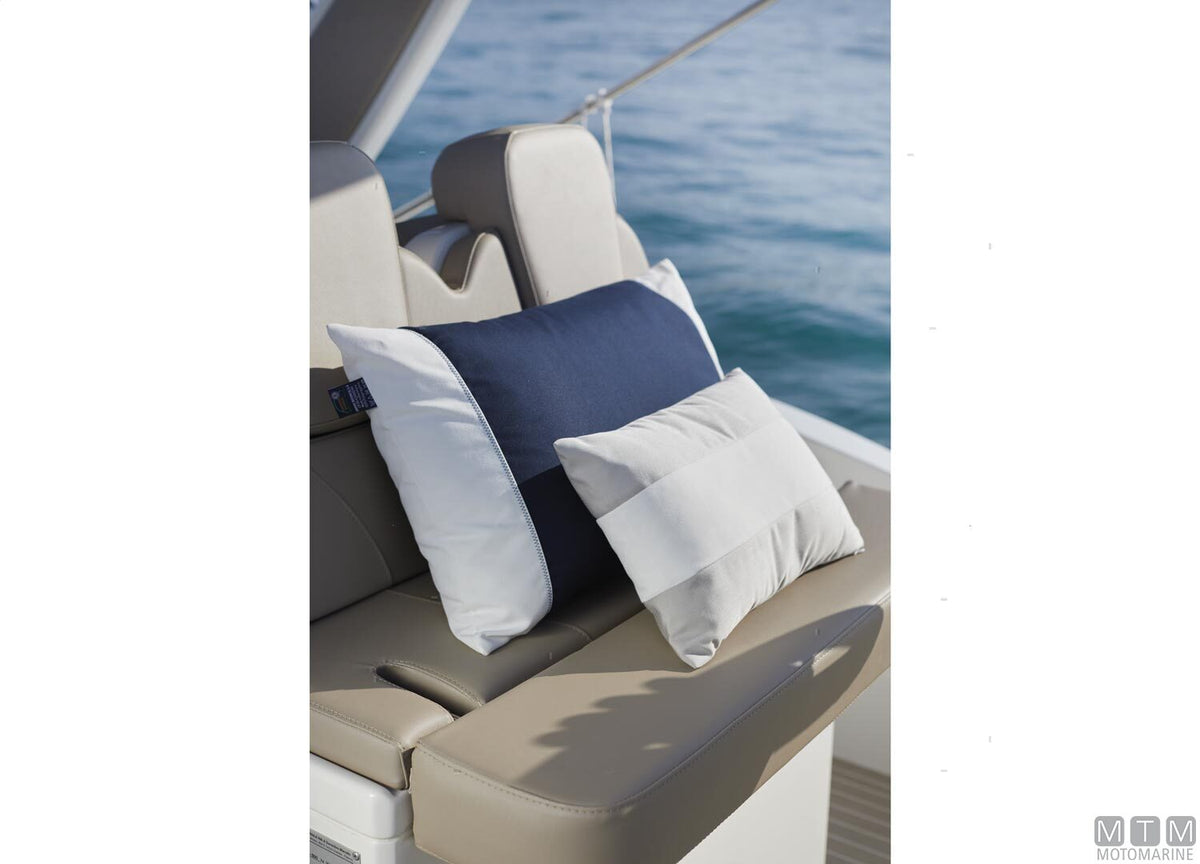 Set of 2 waterproof cushions MB, sand-white - original photo Motomarine Srl