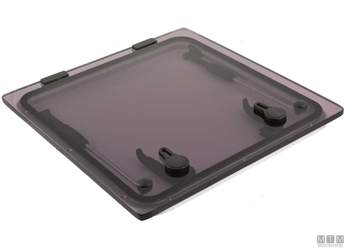 MTM G-Type square flush-deck hatch - original photo Motomarine Srl