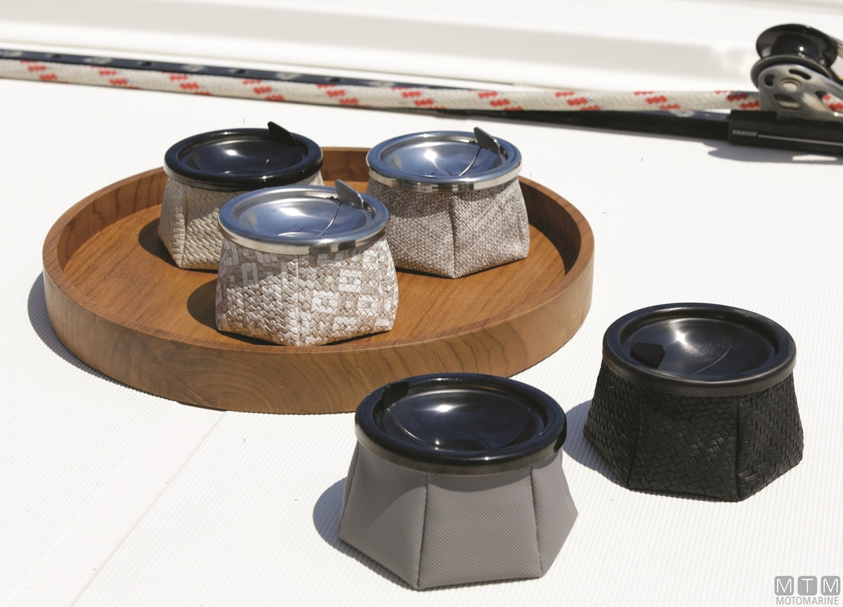 MB Windproof Rattan White Ashtray - original photo Motomarine Srl